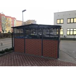 3600 mm x 2900 mm - wiata śmietnikowa HIACYNT, zadaszenie dwuspadowe HP, wypełnienie IMIT.CEGŁA/LAMELA